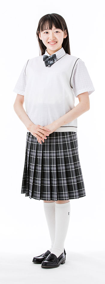 制服 | スクールライフ | 札幌日本大学中学校・高等学校 | 今、近未来